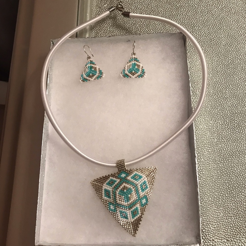 Handmade Jewelry Necklace and Earring Combo